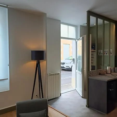 Climatise, 2 Personnes Apartment Eymet